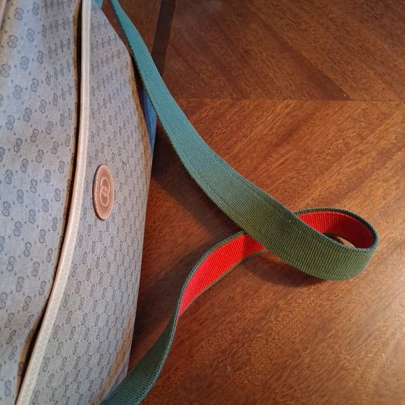 Gucci GG Logo Micro PVC Sherry Line Crossbody Bag - Picture 11 of 16